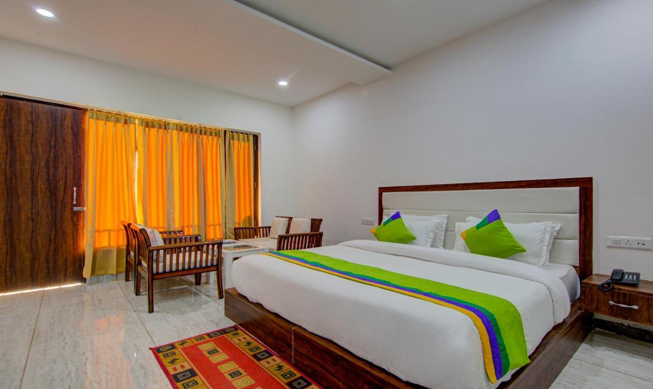 Hotel Treebo Down Town, Dalhousie Exterior foto